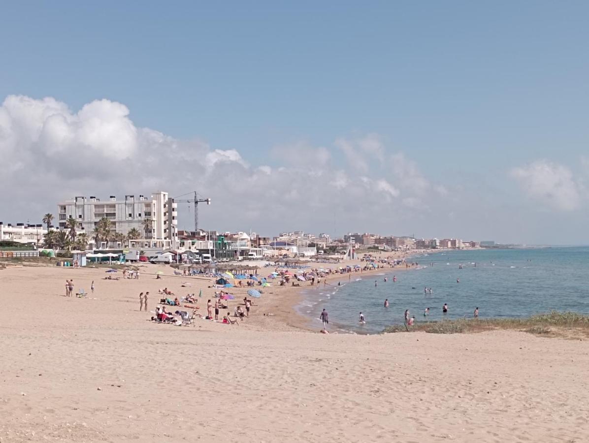 Apartment In La Mata With Sea Views Торевьиа Экстерьер фото